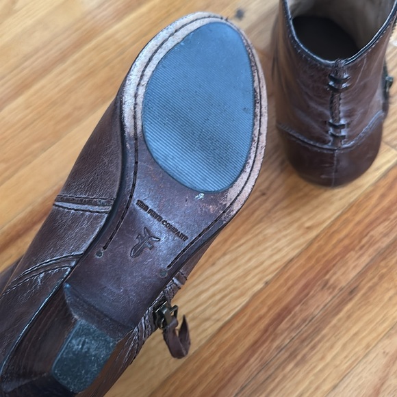 ❄️Sale Frye Steffi Zip Ankle Bootie 5.5 - Picture 8 of 9